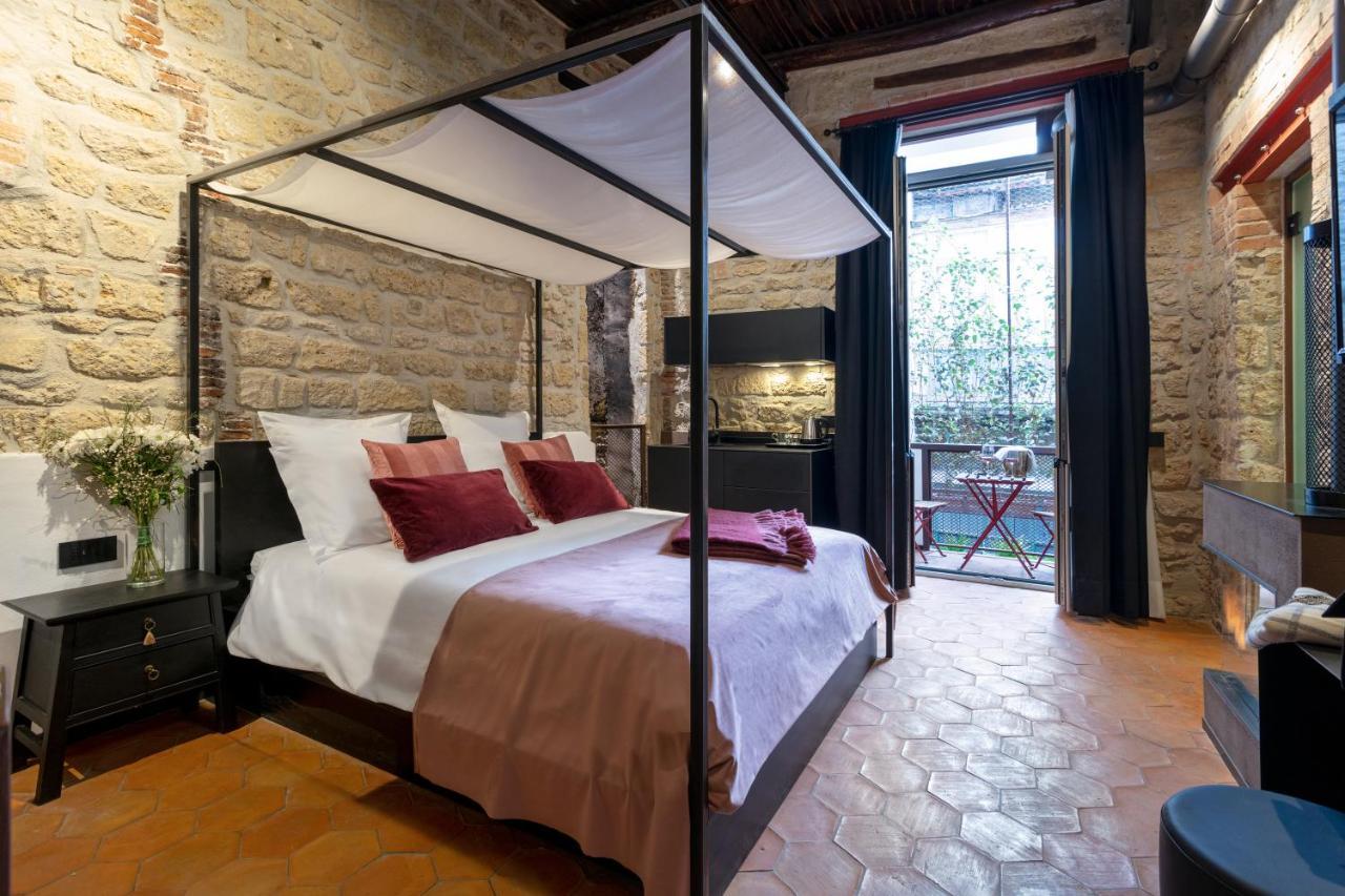Palazzo Residenza Madre By Dimorra Hotel Napoli Bagian luar foto